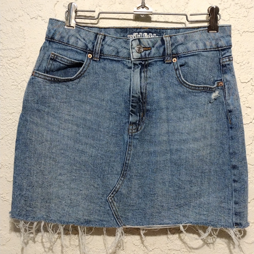 wild fable | Lightly Distressed High Rise Denim Mini Skirt Sz.10